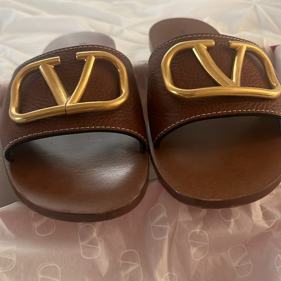 Authentic VALENTINO sandals - Picture 3 of 6